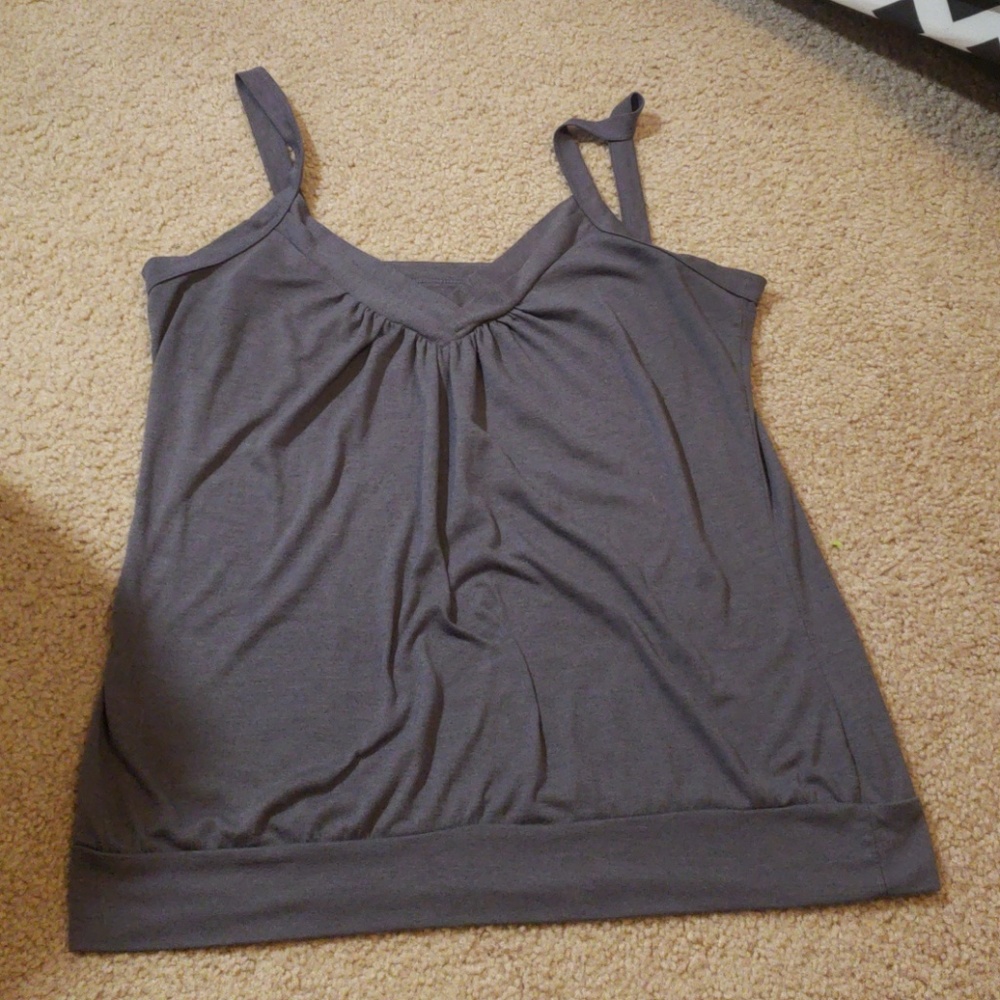 Gray tank top